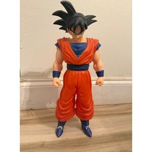 Banpresto 2008 Dragon Ball Z Son Goku 14 Inch Vinyl Action Figure Orange Gi